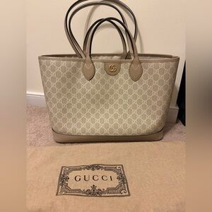 AUTHENTIC GUCCI GG SUPREME OPHIDIA WITH DUST BAG